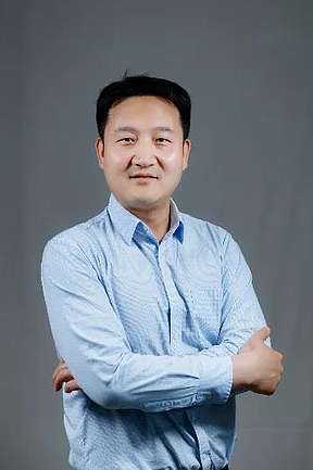 施耐德电气：锚定“中国中心”战略，拥抱能源转型新机遇