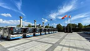 搭载楚能商用电池的新能源公交车在孝感交付使用！