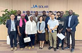 塞内加尔政府代表团来访晶澳科技 共商非洲能源转型合作新篇章