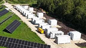 库博能源25MW/50MWh储能电站成功并网爱沙尼亚电网