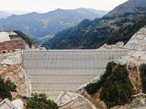 喜讯！景宁抽蓄电站下水库大坝填筑到顶！