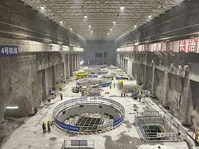 广东肇庆浪江抽水蓄能电站地下洞室群全面贯通