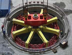 湖北潘口抽水蓄能电站2号机组定子成功吊装