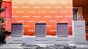 从家庭阳台，到世界舞台丨华宝新能全新庭院阳台光储正式开售 以“星星之火”定义全球消费光储新纪元