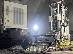 国网新源浙江磐安抽水蓄能电站排风竖井返拉扩孔全线贯通