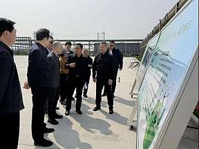 国家绿色发展基金总经理胡宏伟一行莅临湖北调研新能源产业重点项目