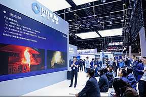 硬核安全出圈ESIE！海辰储能千安时级6.25MWh系统大规模火烧测试获国际权威认证 