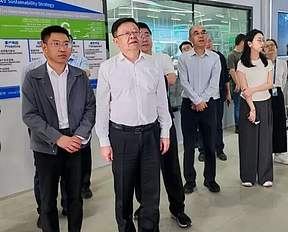 黑龙江省政协副主席韩立华一行调研海辰储能重庆基地