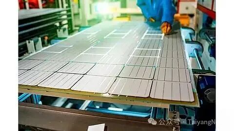 Solar cell manufacturing
