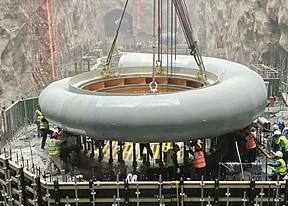 新疆哈密抽水蓄能电站首台机组蜗壳座环成功吊装