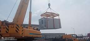 中石化长岭储能项目储能电池舱全部到货并顺利完成吊装