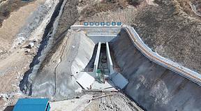 辽宁兴城抽水蓄能电站下水库工程顺利通过截流验收