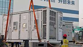 远航锦锂5MW/10MWh储能系统设备落地海南东方市