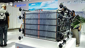 山东液流储能科技发布新一代高功率200kW全钒液流电池电堆