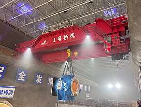 重庆云阳抽水蓄能电站1号机进水球阀顺利吊装