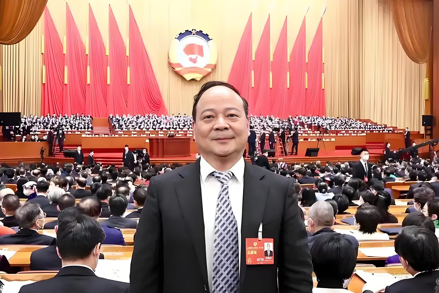 十四届全国人大三次会议