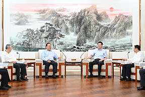 加快谋划绿氢项目！辽宁省委书记、省长会见中石化侯启军